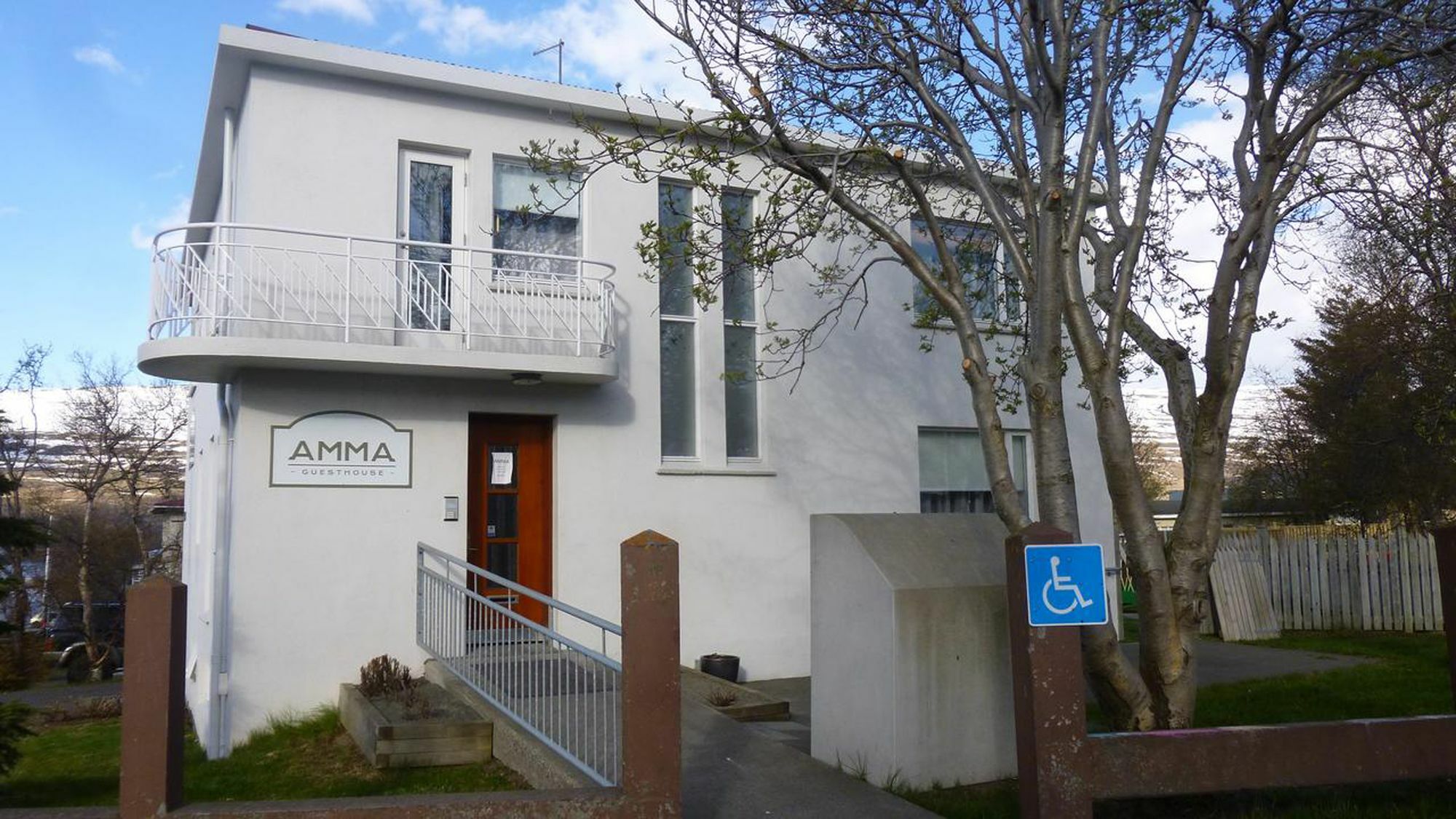Amma Guesthouse Akureyri Exteriör bild